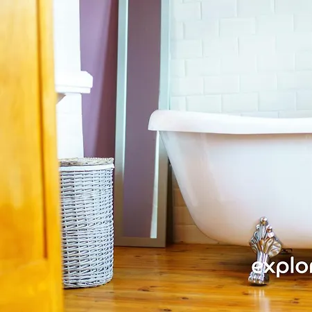 Au Plaisir Πανσιόν 3*